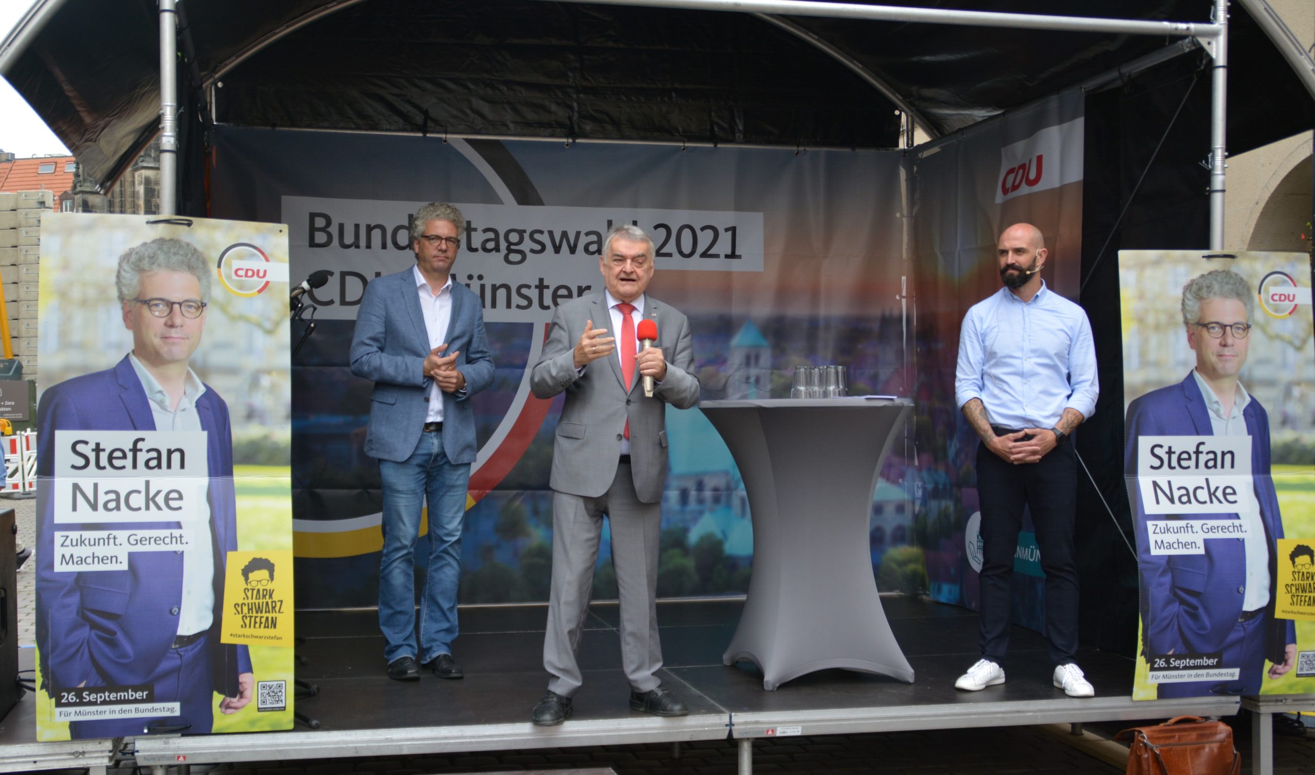 NRW-Innenminister Herbert Reul in Münster zu Gewalt gegen MitarbeiterInnen des ÖD